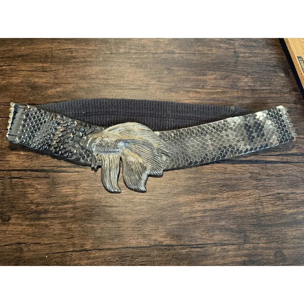 Vintage Silver Tone Betta Fish Stretch Scale Belt Disco Mermaid Glam